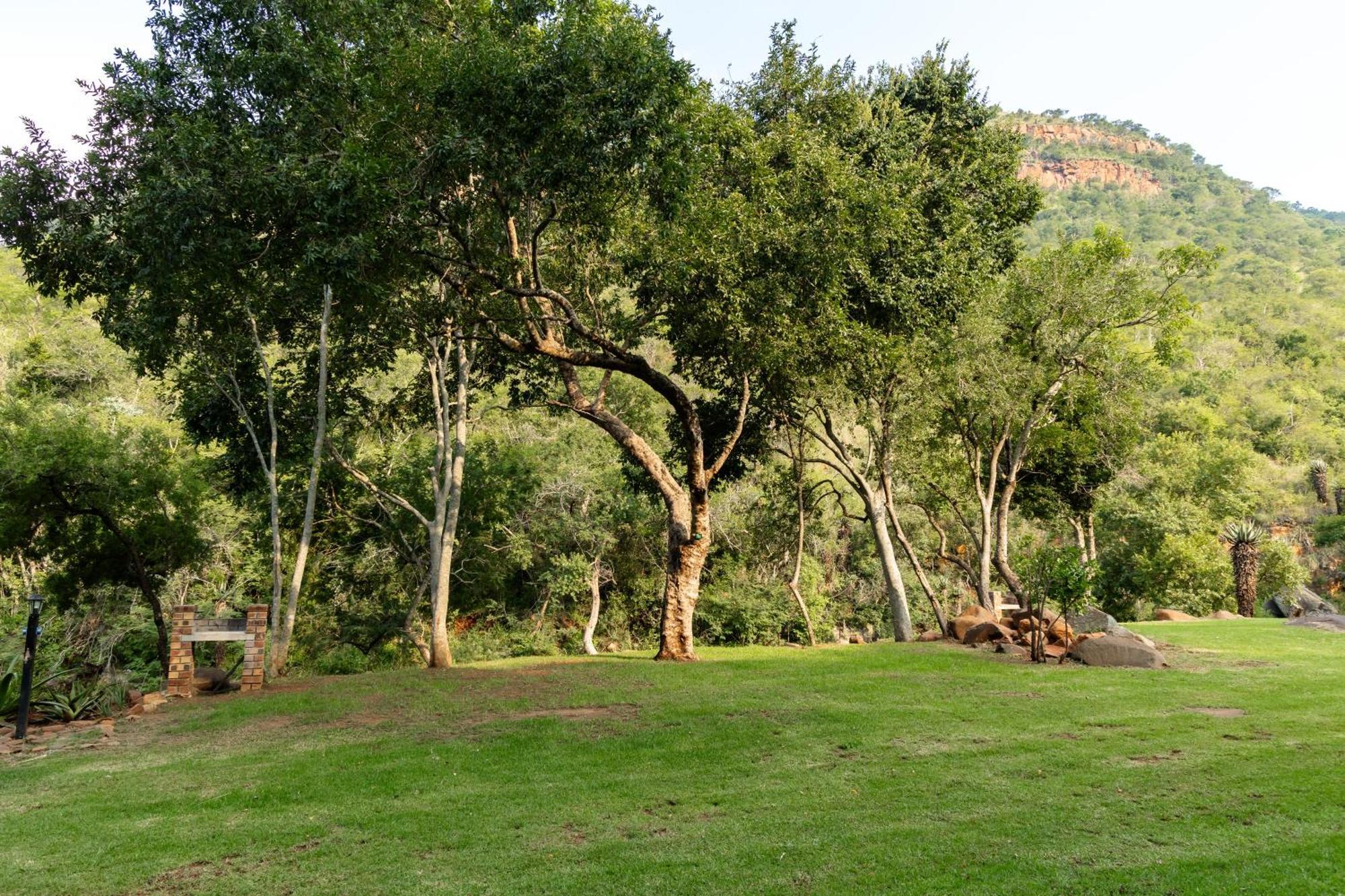 Rocky Drift Private Nature Reserve Waterval Boven Esterno foto
